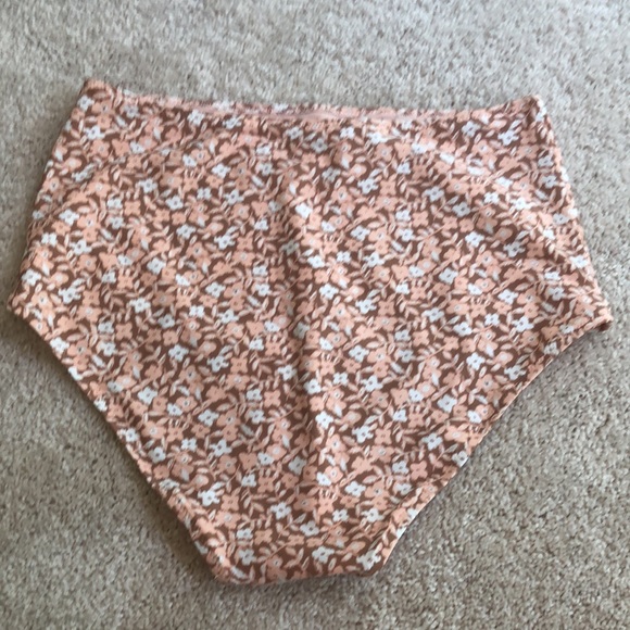 Aerie high waisted bikini bottom - Picture 2 of 3